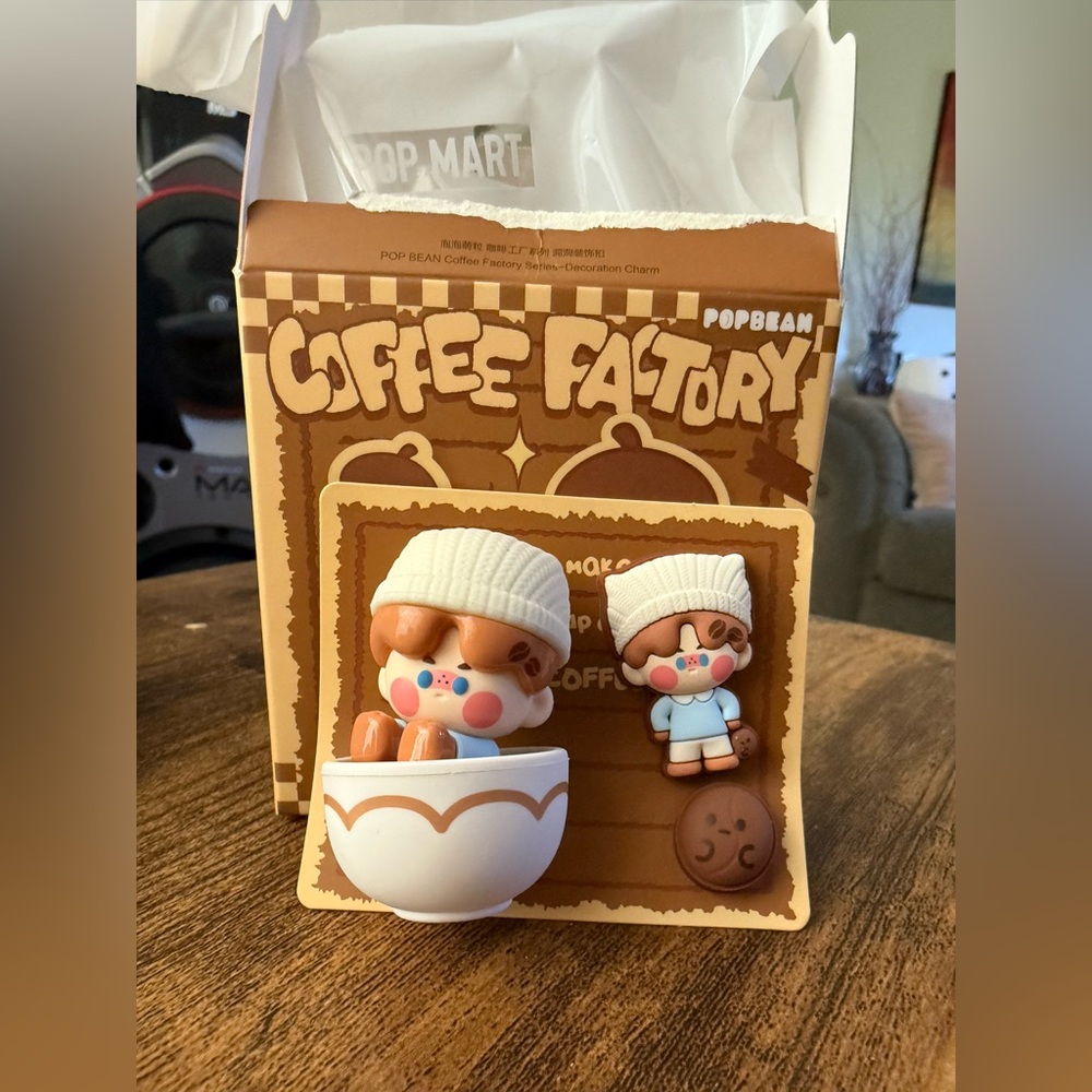 Pop Mart Coffee Factory Pin Set - Pino Jelly